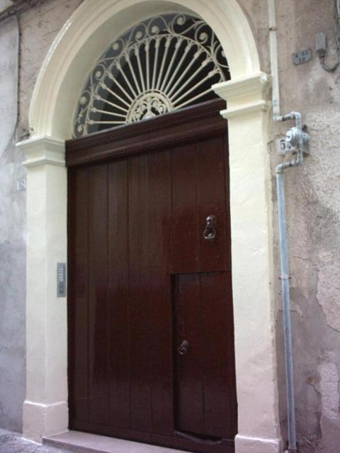 Appartamento Palazzo Antonelli Монополи Экстерьер фото